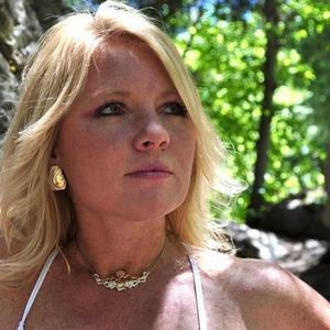 Meet your Posher, Shannie